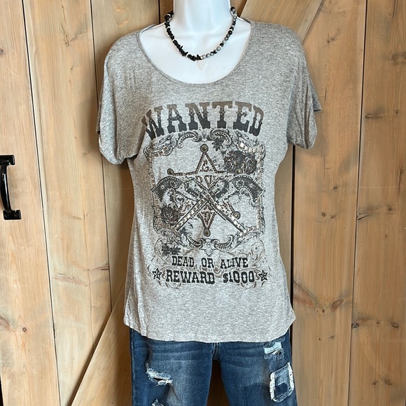 Wanted Embellished Tee Shirt - Picture 1 of 7